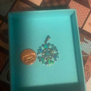 Sterling Silver blue snowflake pendant